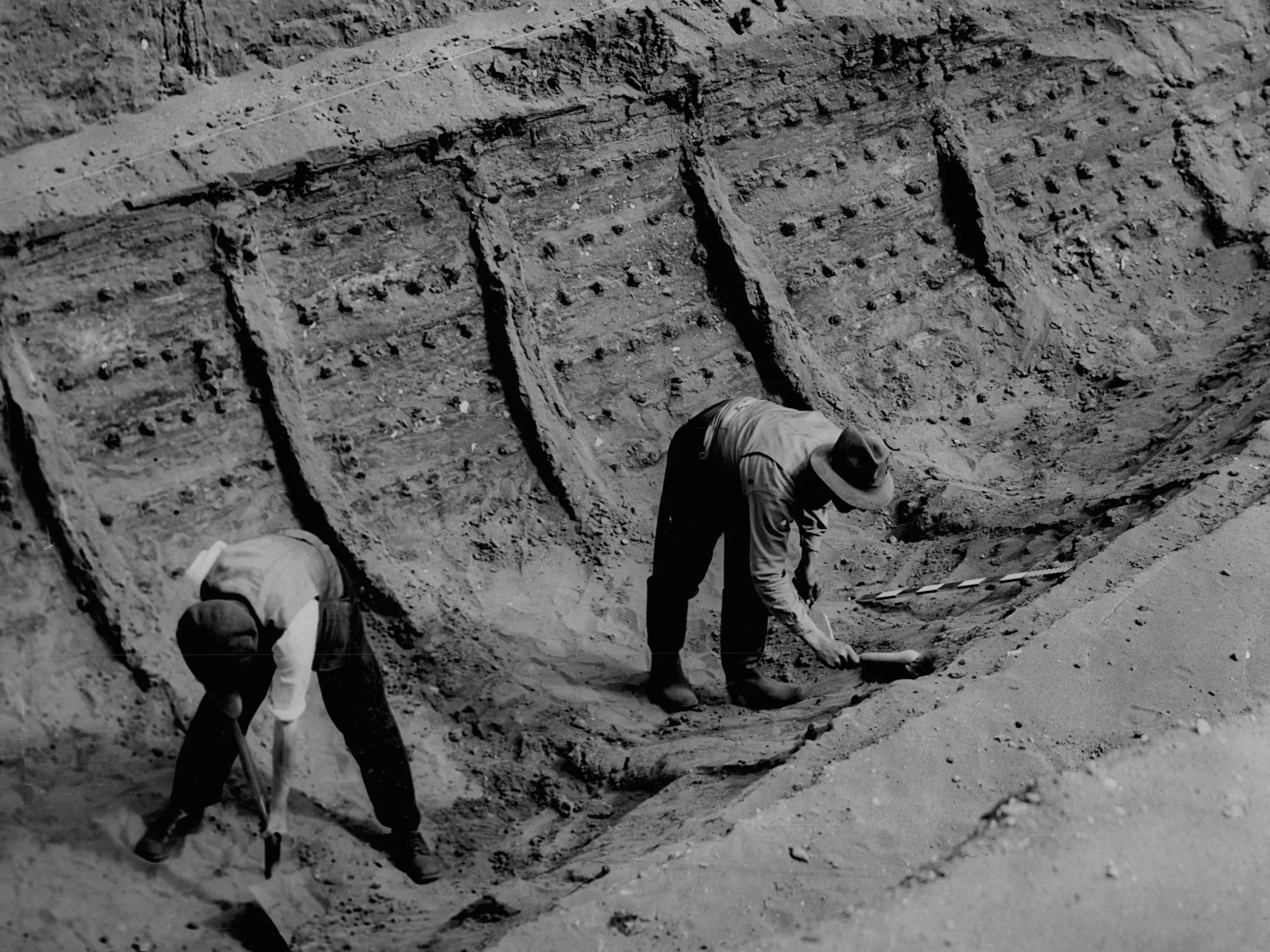 Archaeological excavation of the Sutton Hoo ship burial